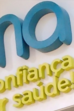 Fachada Revestida em ACM e Letras Caixa - Thalyfarma - Jaboti - PR